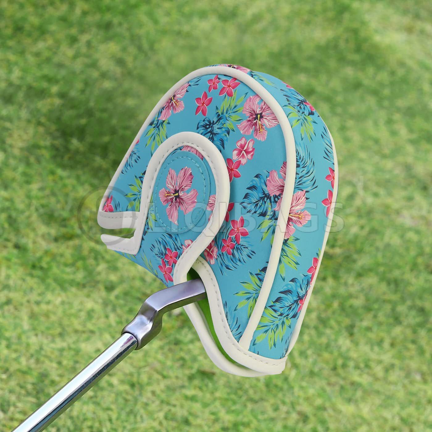 Printed PU leather putter headcover on golf club