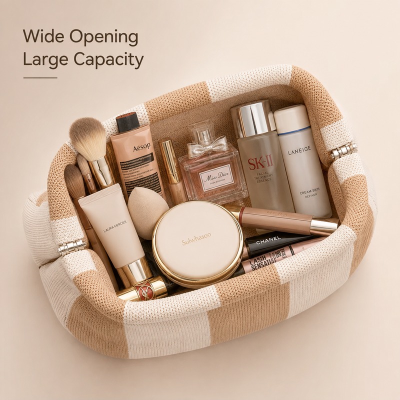 Custom Large Capacity Makeup Bag product view 2